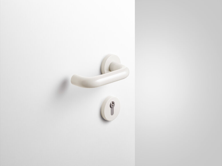 HEWI deurkruk zuiver wit Krukgarnituur met toetsrozet in de kleur zuiver wit gemaakt van polyamide